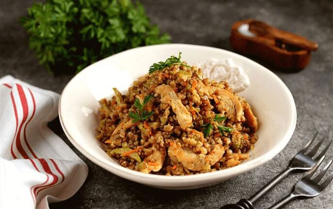 boekweitpap met kip en paprika